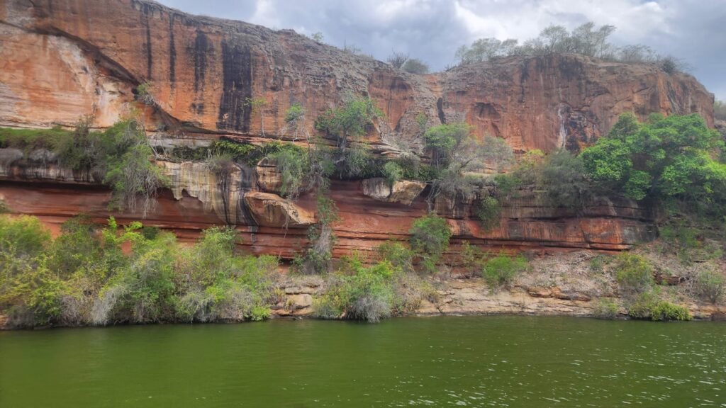 passeio barco cânion Xingó