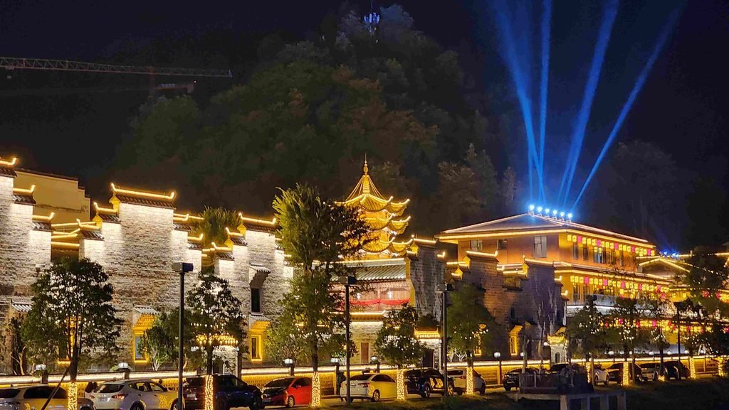 Noite Zhangjiajie